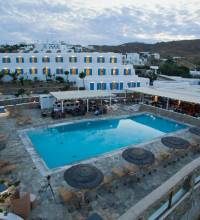 Yiannaki Hotel